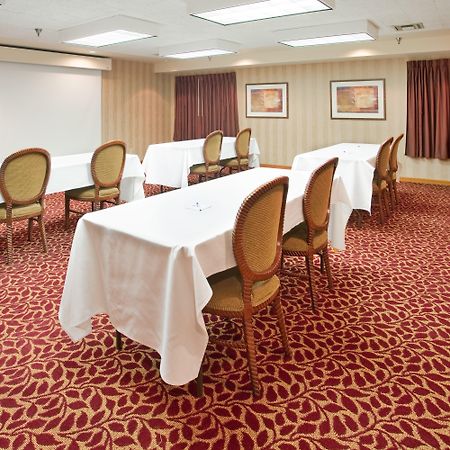 Holiday Inn Express Hotel Germantown - Northwest Milwaukee, An Ihg Hotel Kemudahan gambar
